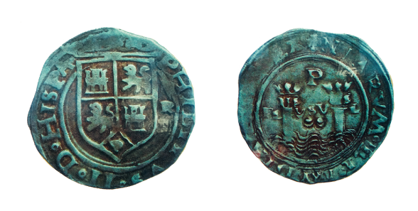 "Real de a ocho" coin in circulation in America during the colonial period.